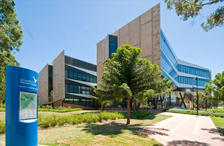 西悉尼大学图片