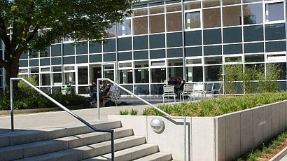 吕贝克应用技术大学校徽logo图片