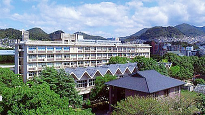 长崎大学校徽logo图片