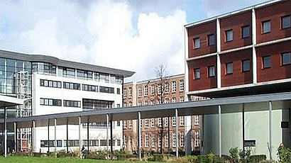 里尔第二大学校徽logo图片