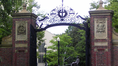 East Hills Girls Technology High School校徽logo图片