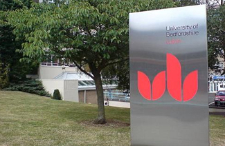 贝德福特大学校徽logo图片