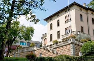 富兰克林学院校徽logo图片
